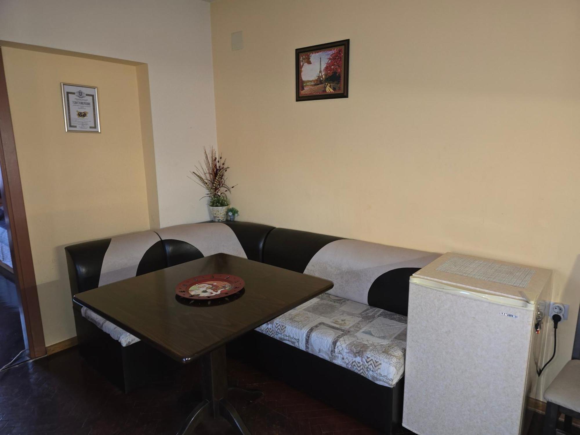 Comfort Apartment Vt Veliko Tărnovo Esterno foto