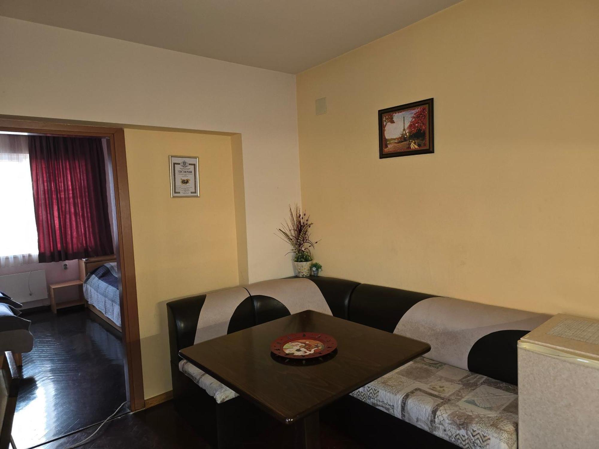 Comfort Apartment Vt Veliko Tărnovo Esterno foto