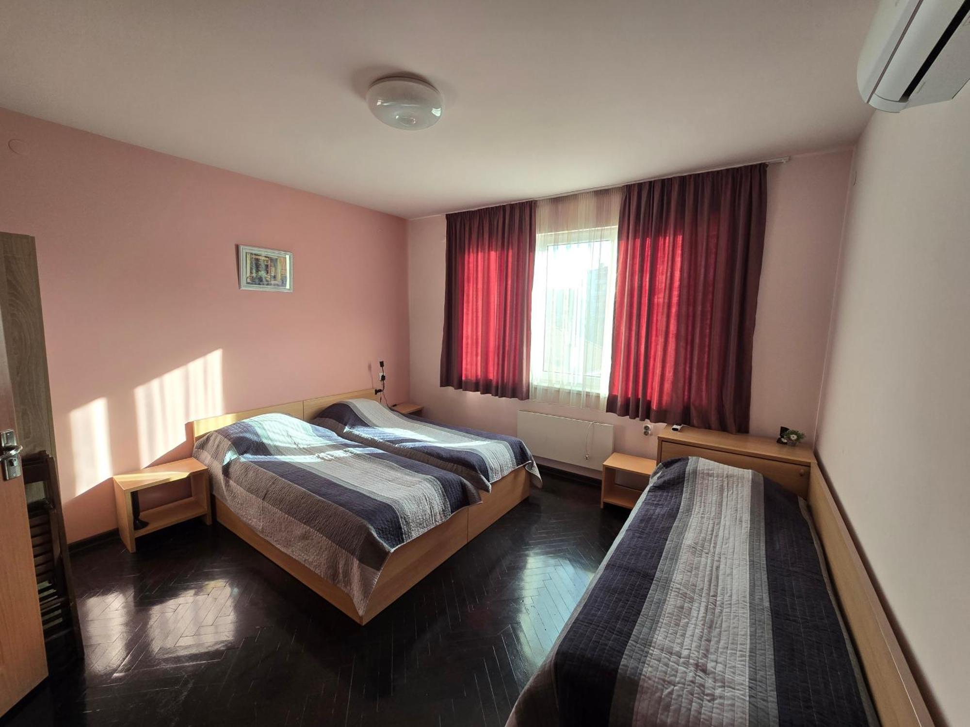 Comfort Apartment Vt Veliko Tărnovo Esterno foto