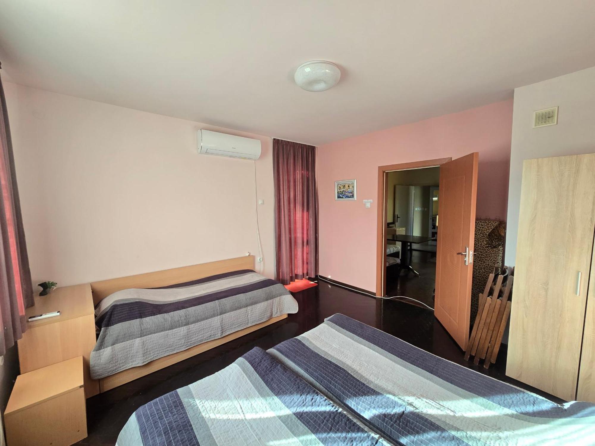 Comfort Apartment Vt Veliko Tărnovo Esterno foto