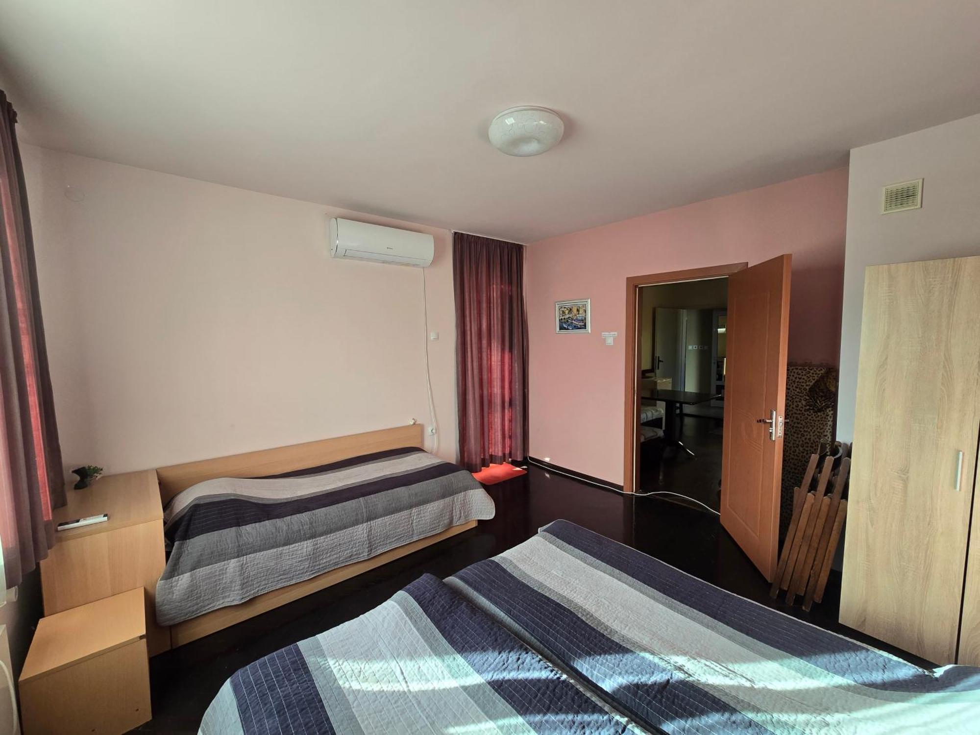 Comfort Apartment Vt Veliko Tărnovo Esterno foto