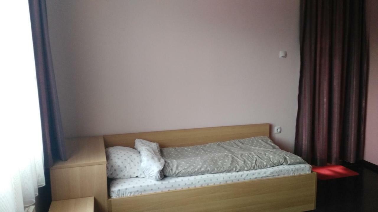 Comfort Apartment Vt Veliko Tărnovo Esterno foto