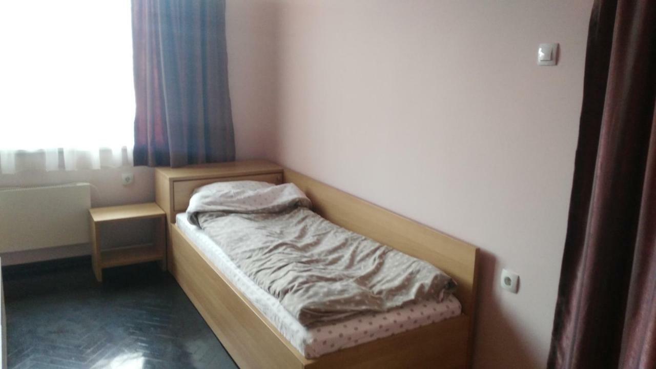 Comfort Apartment Vt Veliko Tărnovo Esterno foto