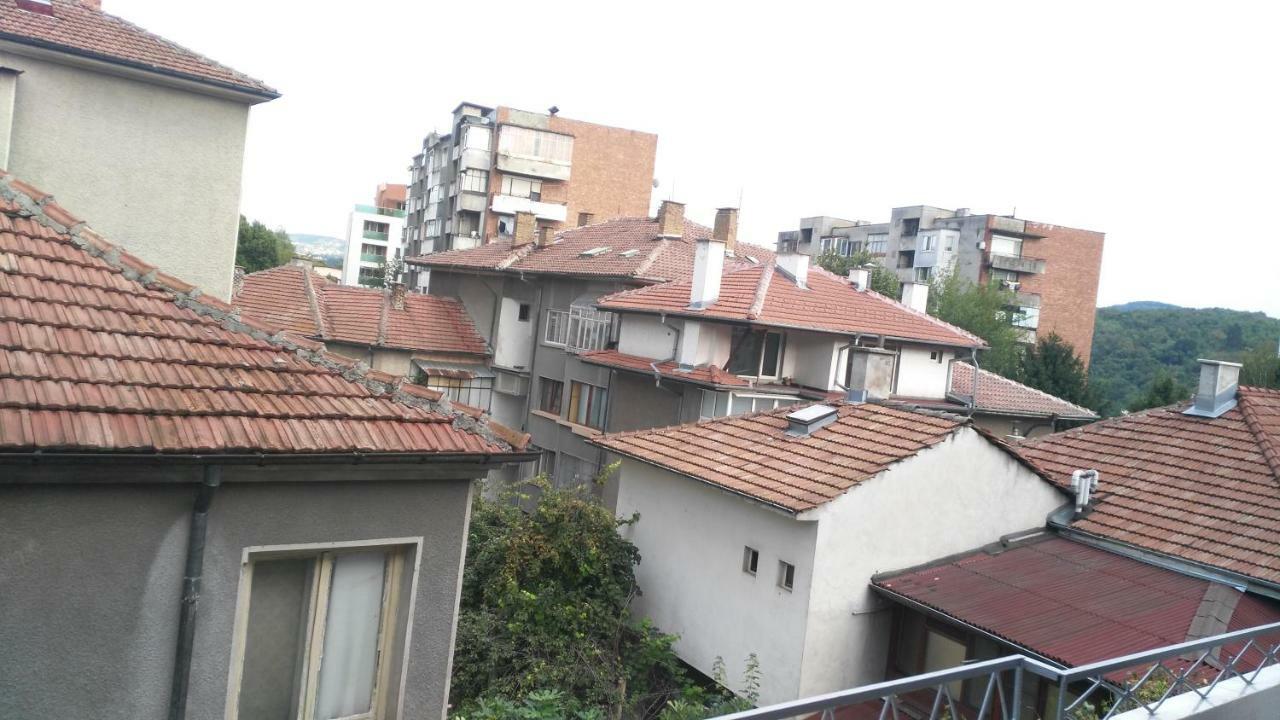 Comfort Apartment Vt Veliko Tărnovo Esterno foto