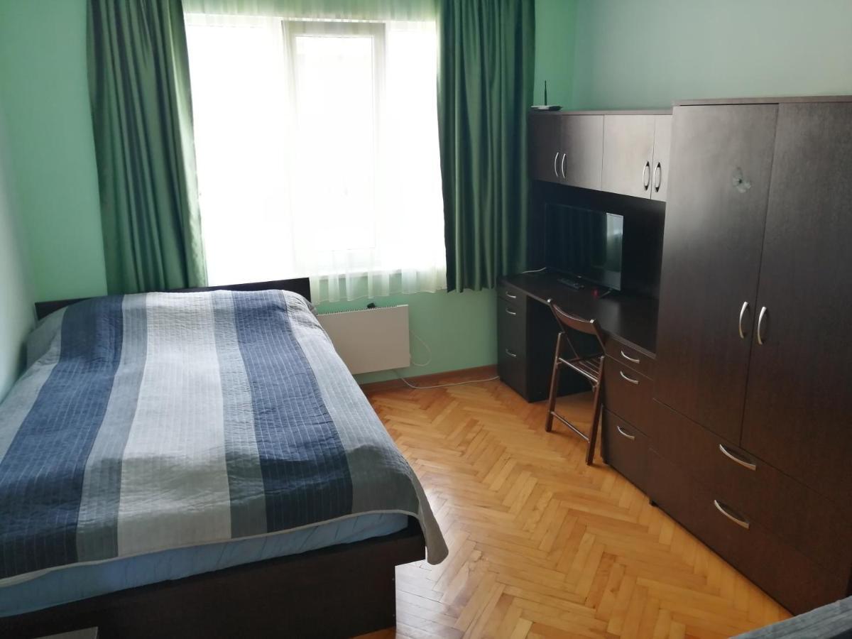 Comfort Apartment Vt Veliko Tărnovo Esterno foto